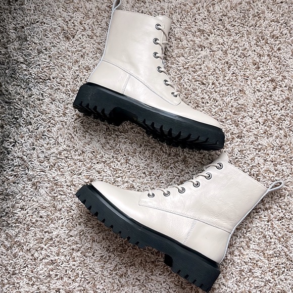 Madewell The Rayna Lace-Up Boot in Leather NIB - color harvest moon. Size 7 - Picture 2 of 9